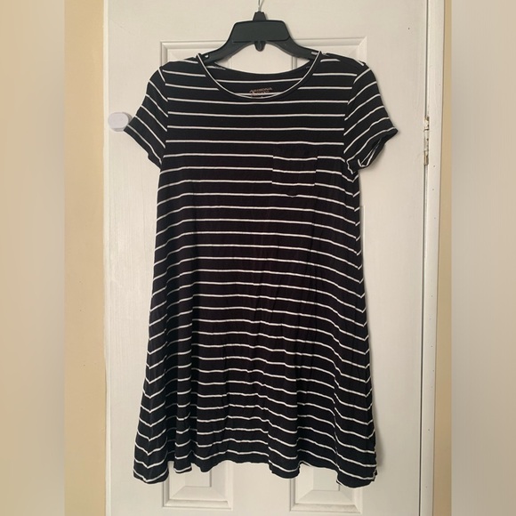 Dresses & Skirts - Black and White Striped T-Shirt Dress